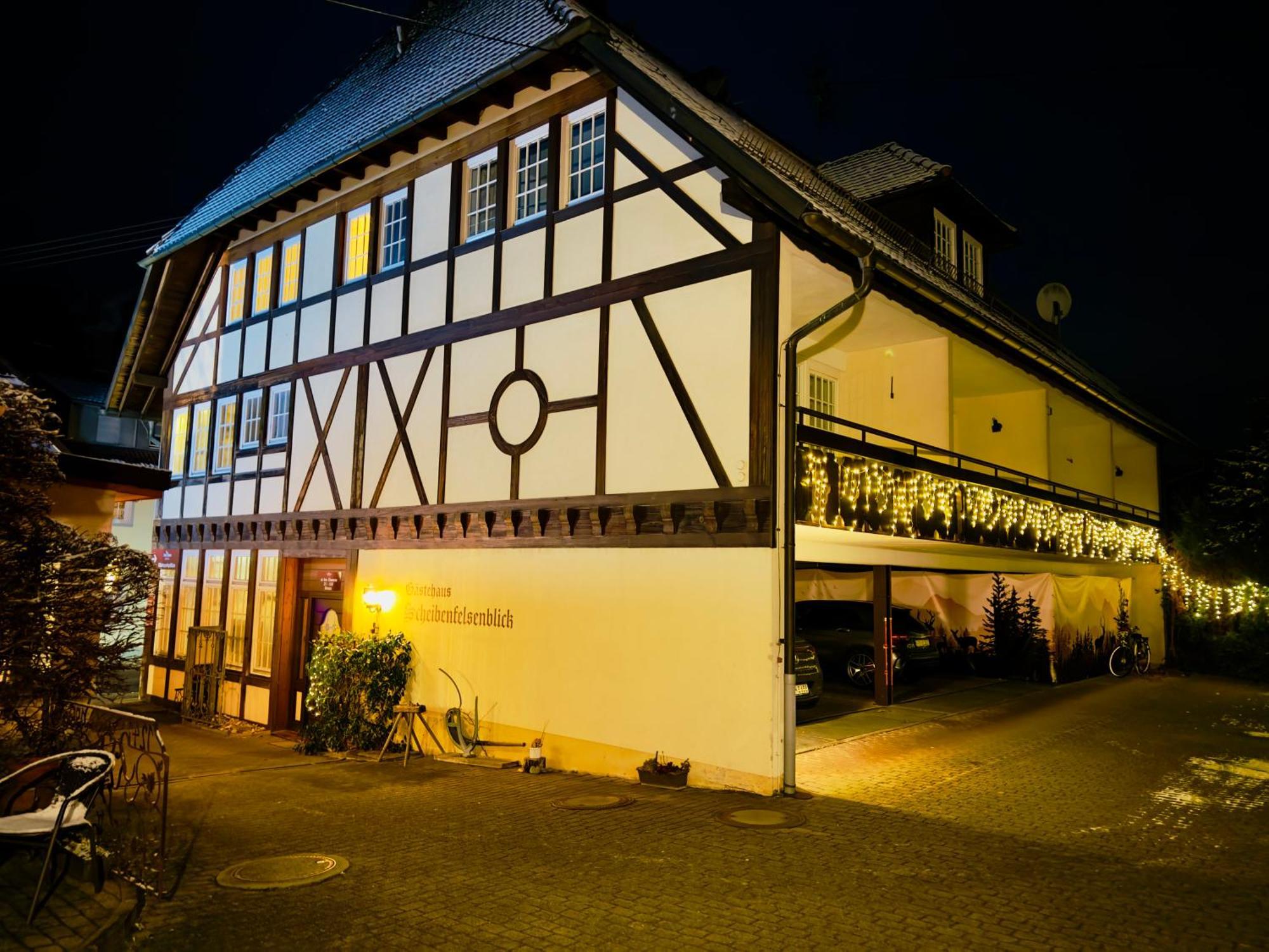 Münstertal Hotel Restaurant Adler Stube מראה חיצוני תמונה
